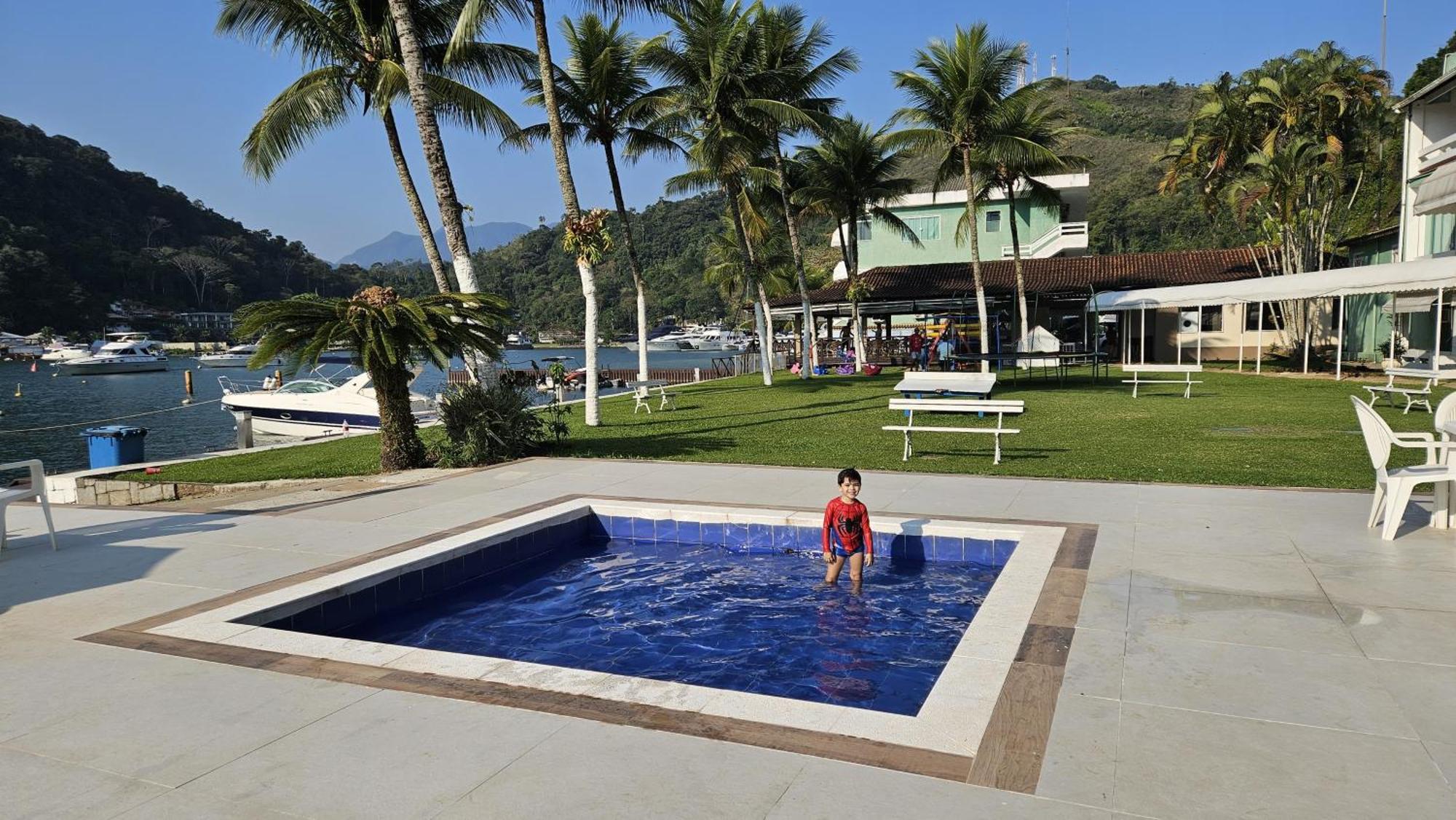 Aquarius I Em Angra * Angra dos Reis