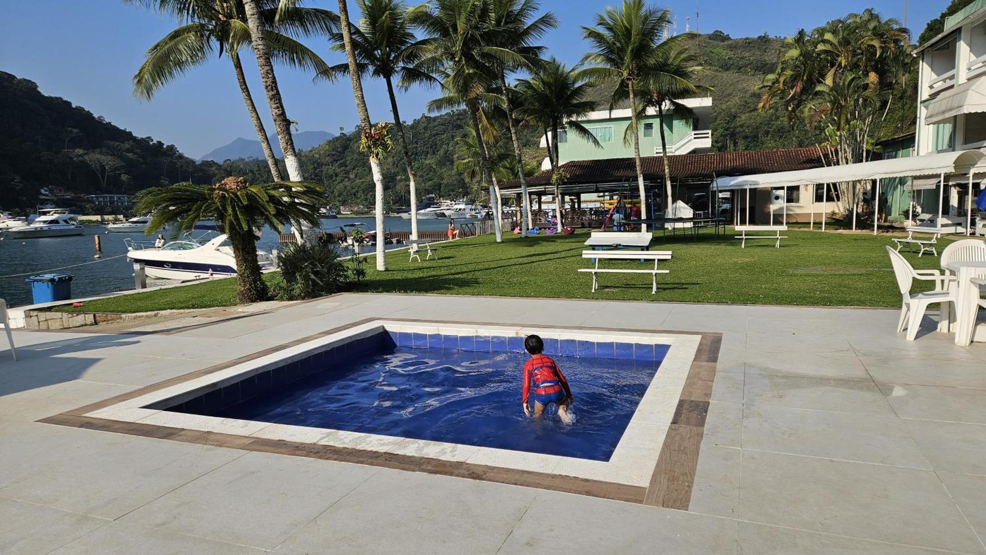 Aquarius I Em Angra Apartment